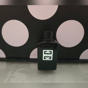 ✨️Givenchy Gentleman Society EDP MINI✨️